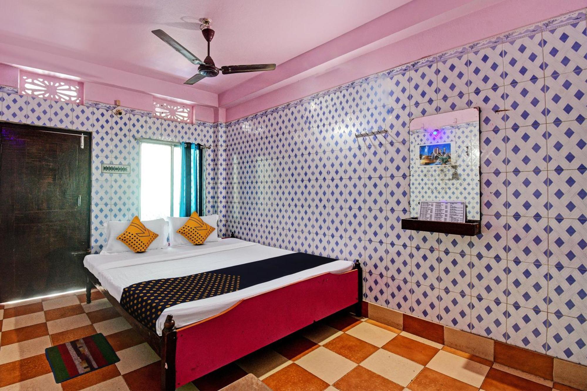 Hotel O Sri Ram Guest House Puri Esterno foto