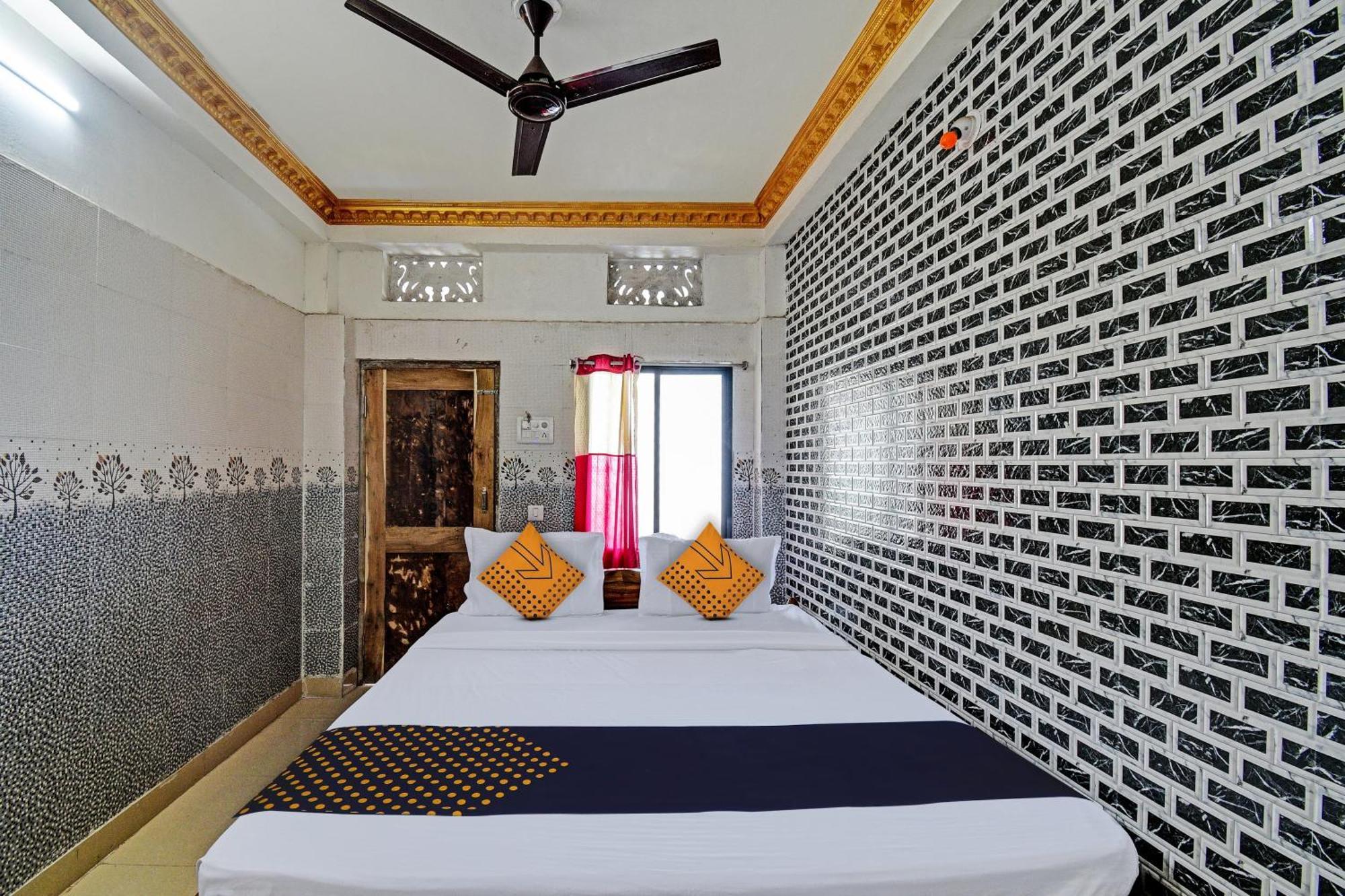 Hotel O Sri Ram Guest House Puri Esterno foto